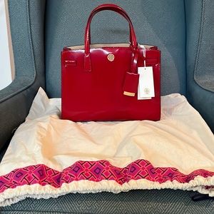 NWT Tory Burch Robinson satchel